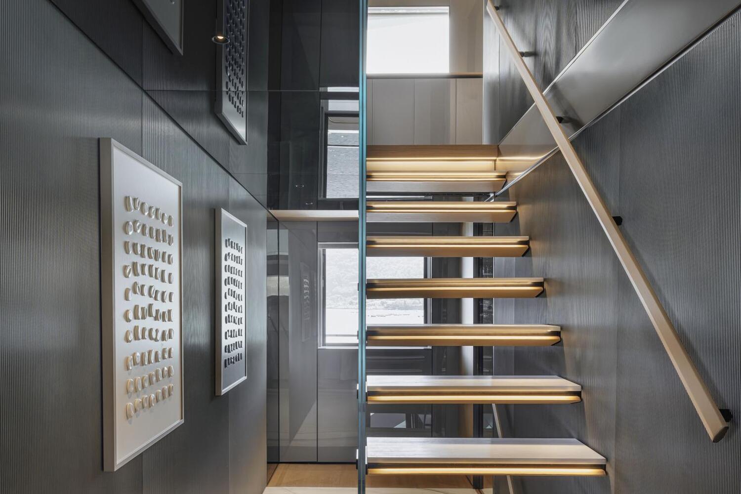 G44M Main deck Staircase