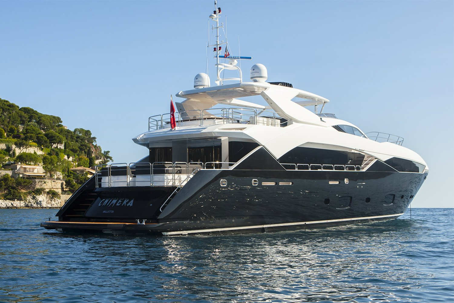 Экстерьер Sunseeker 115 M/Y DARIA 2013