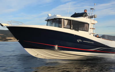 Монтаж оборудования и двух двигателей SUZUKI 250 на катер Beneteau 9 Barracuda