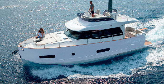 Azimut Magellano 43