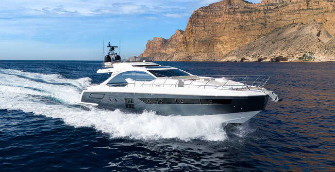Azimut 77S