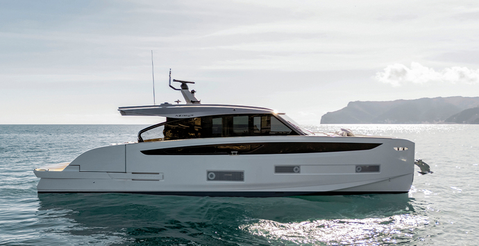 Azimut Seadeck 6