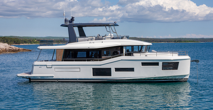 Beneteau Grand Trawler 63