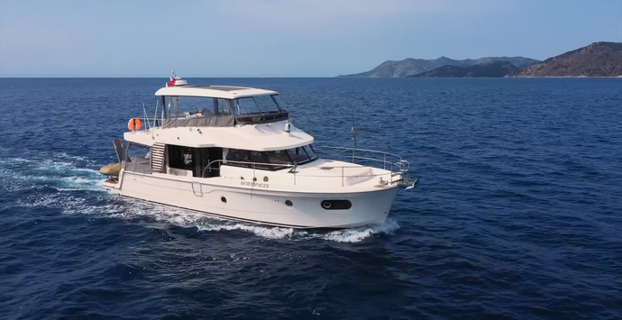 Beneteau Swift Trawler 48