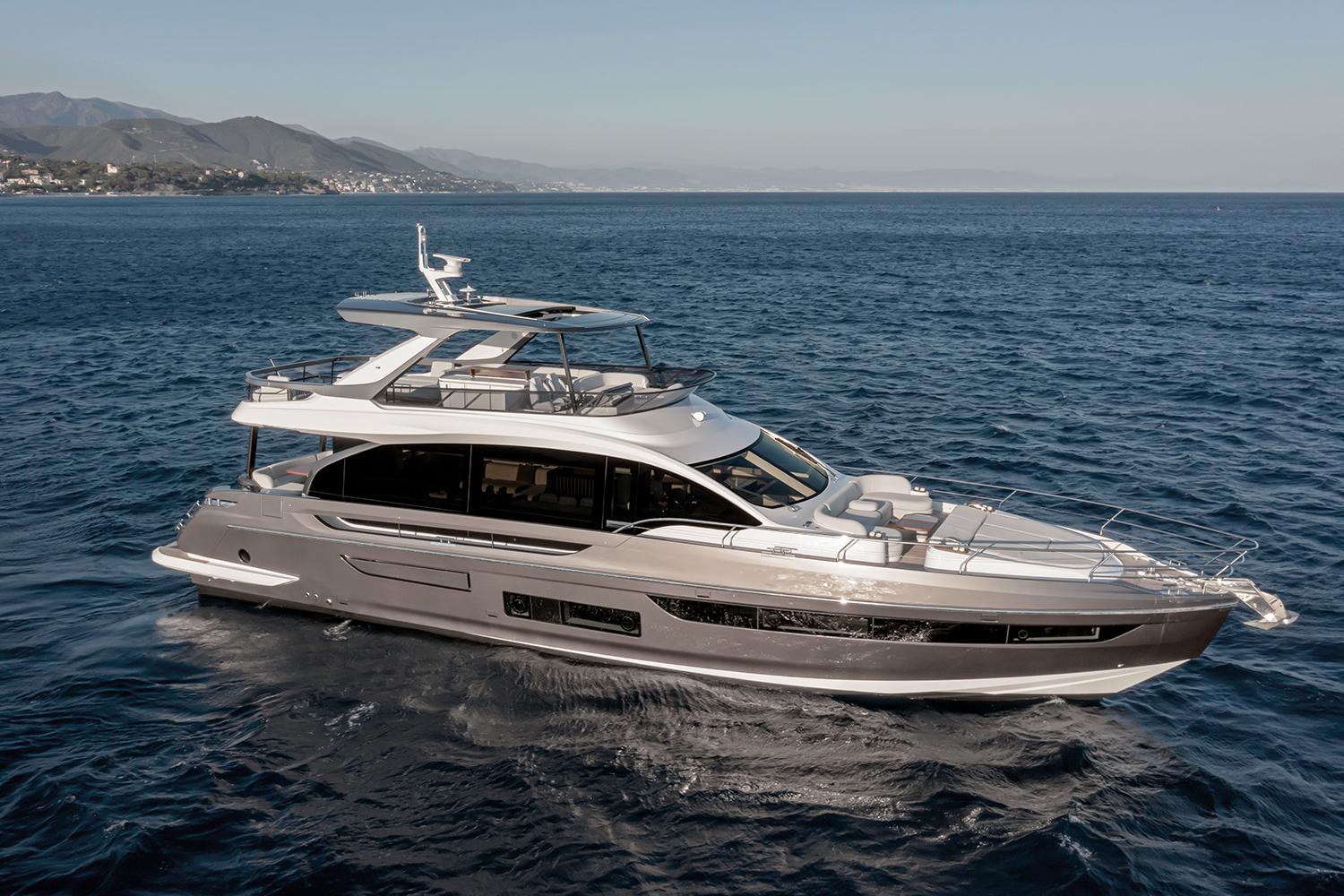 Экстерьер Azimut 72 Fly