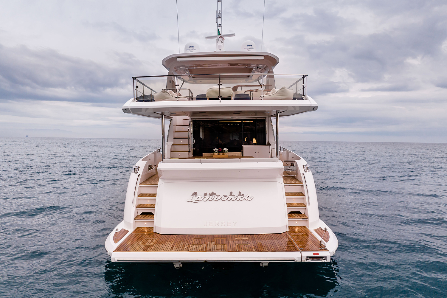 Экстерьер Grande 25 METRI <br/> M/Y Lastochka 2018
