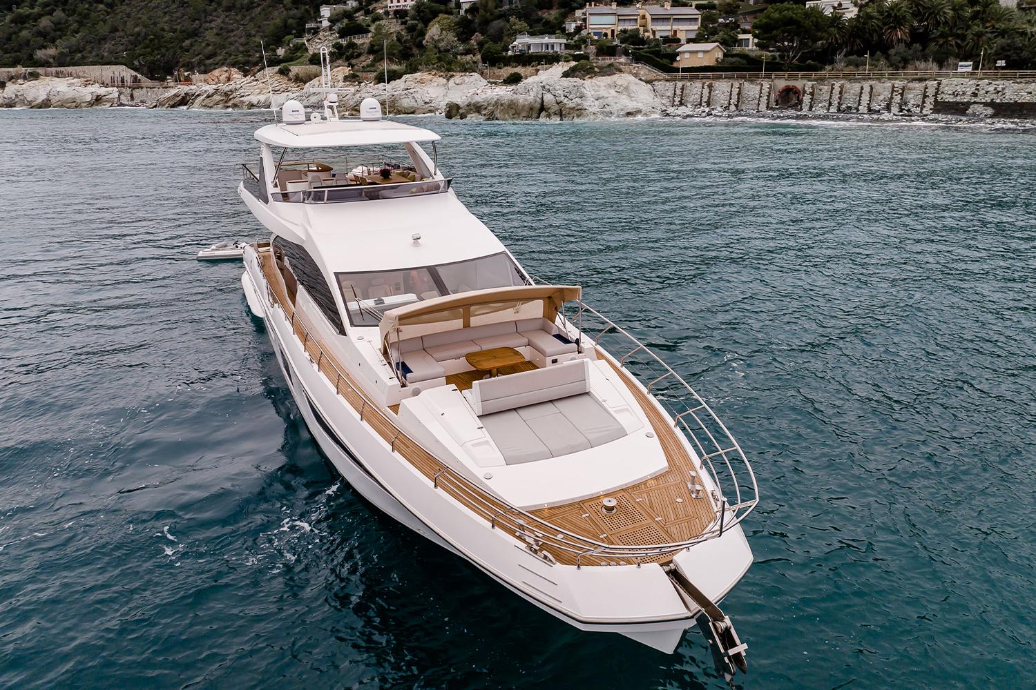 Экстерьер Grande 25 METRI <br/> M/Y Lastochka 2018