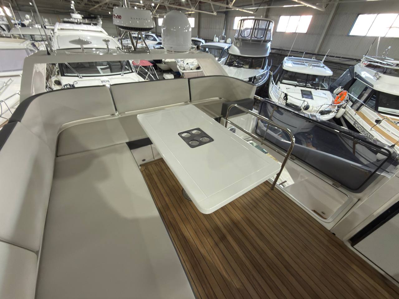 Galeon 420 Fly