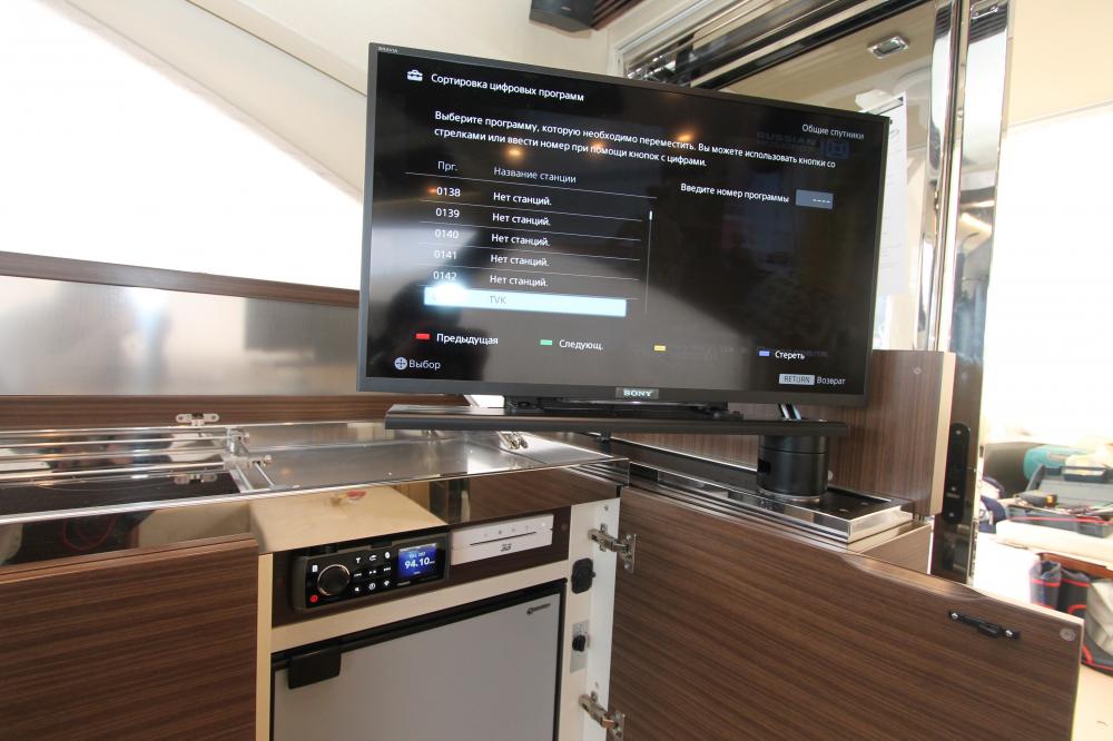 Монтаж дополнительного оборудования. Сдача новой яхты Azimut 55S