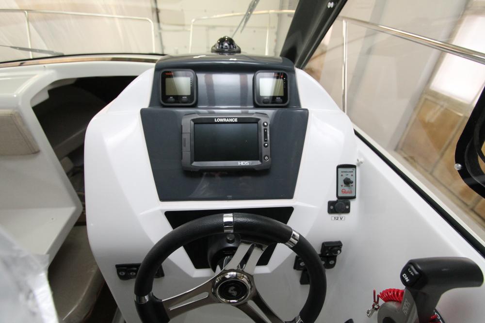 Монтаж оборудования и ПЛМ YAMAHA 150 на Beneteau Antares 7.80