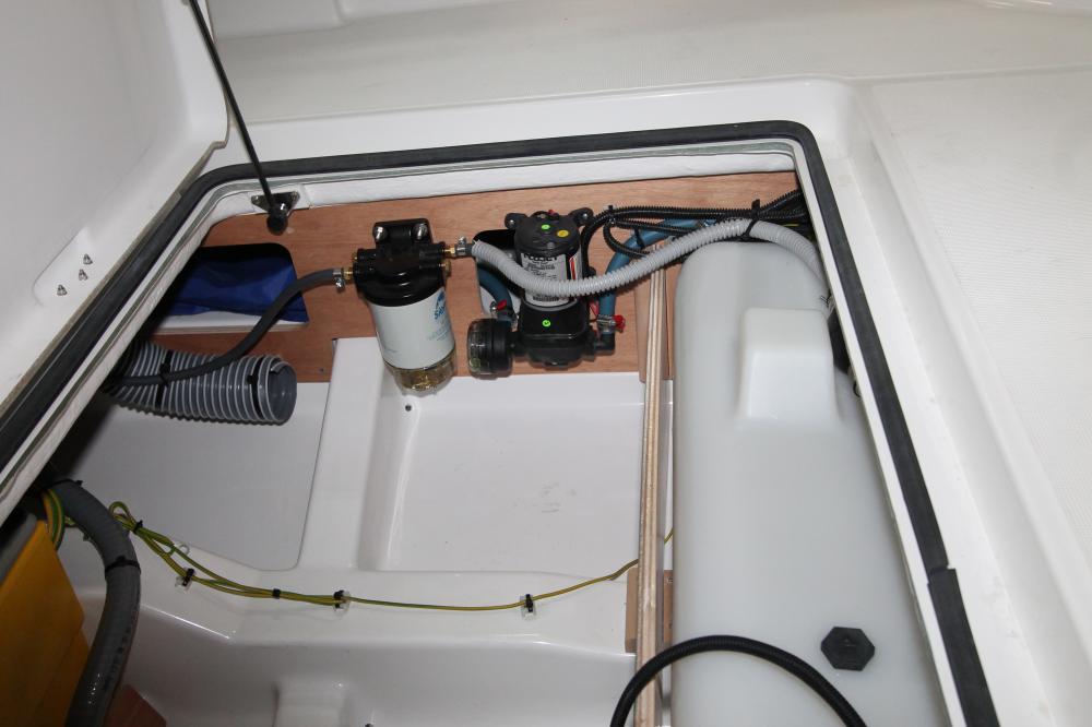 Монтаж оборудования и ПЛМ YAMAHA 150 на Beneteau Antares 7.80