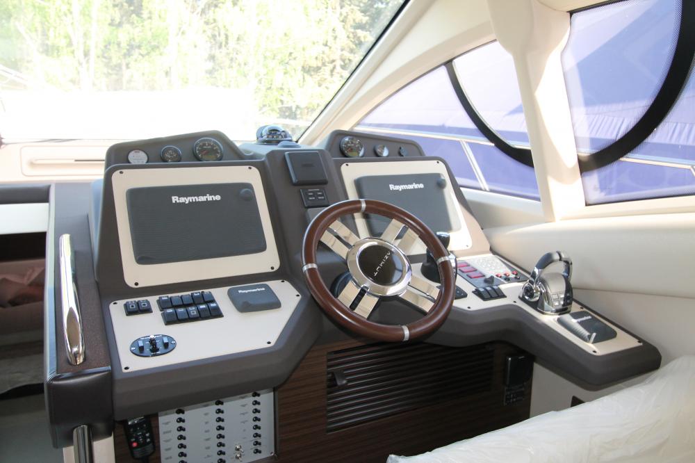 Сборка новой яхты Azimut 54. Сдача и тест-драйв