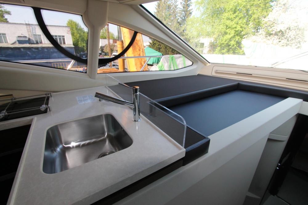 Сборка новой яхты Azimut 54. Сдача и тест-драйв