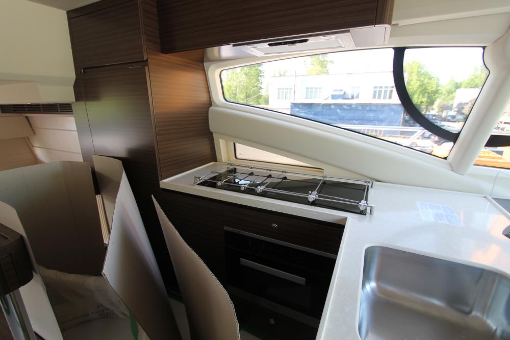 Сборка новой яхты Azimut 54. Сдача и тест-драйв
