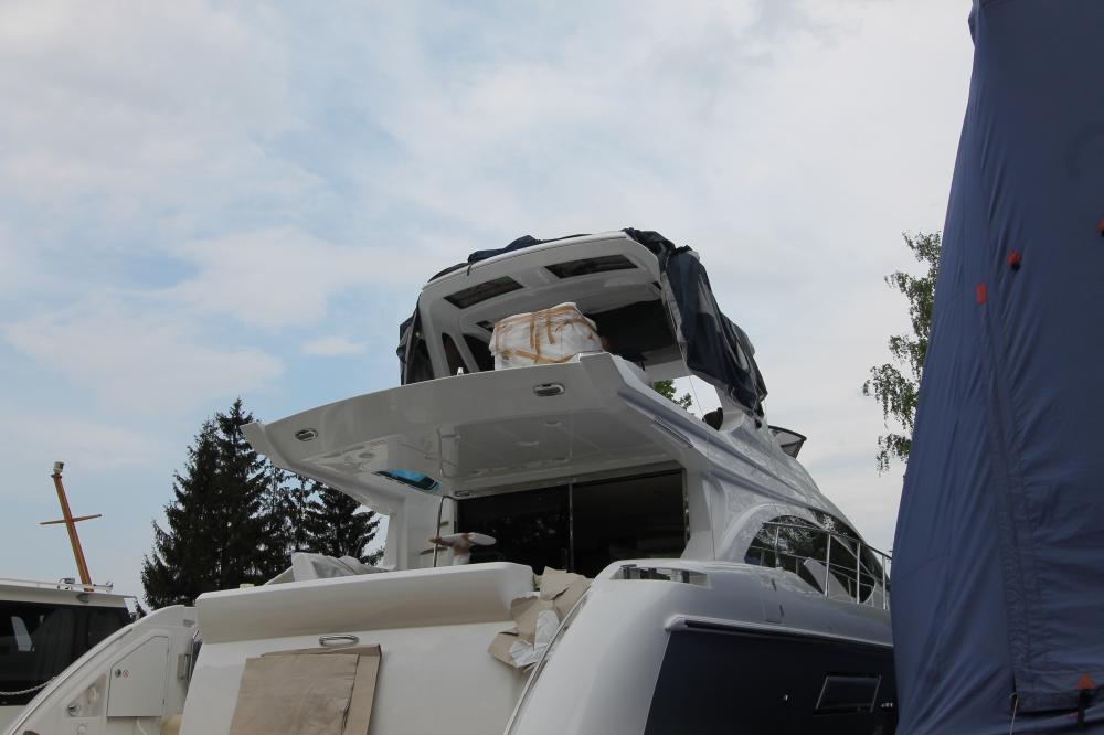 Сборка новой яхты Azimut 54. Сдача и тест-драйв
