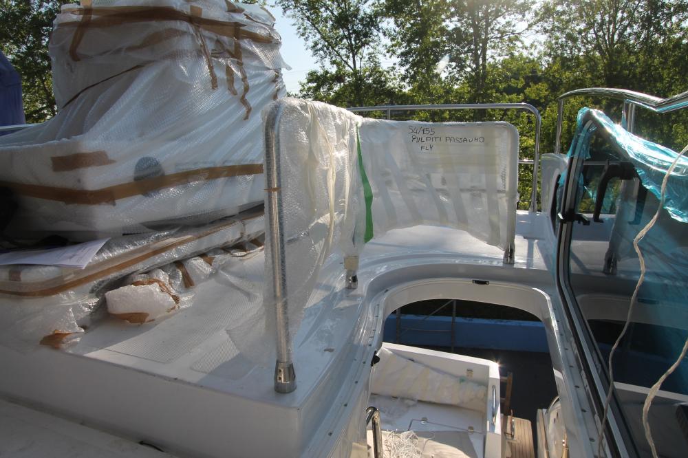 Сборка новой яхты Azimut 54. Сдача и тест-драйв