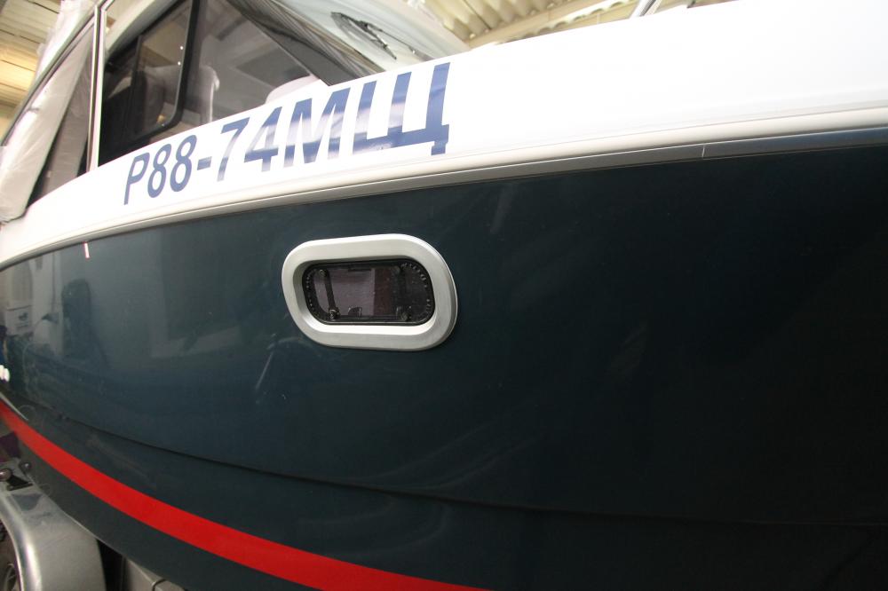 Монтаж оборудования и подвесного двигателя на катер Beneteau Antares 6.80