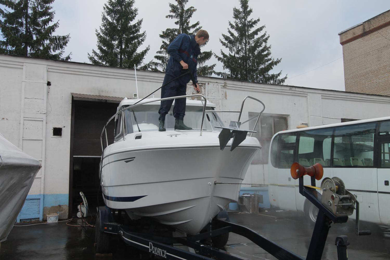 Монтаж оборудования и ПЛМ HONDA 115 на катер Beneteau Antares 6.80