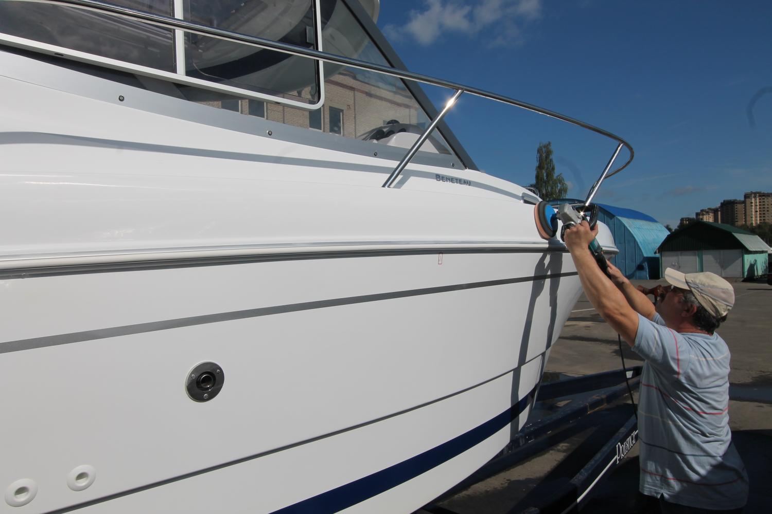 Монтаж оборудования и ПЛМ HONDA 115 на катер Beneteau Antares 6.80