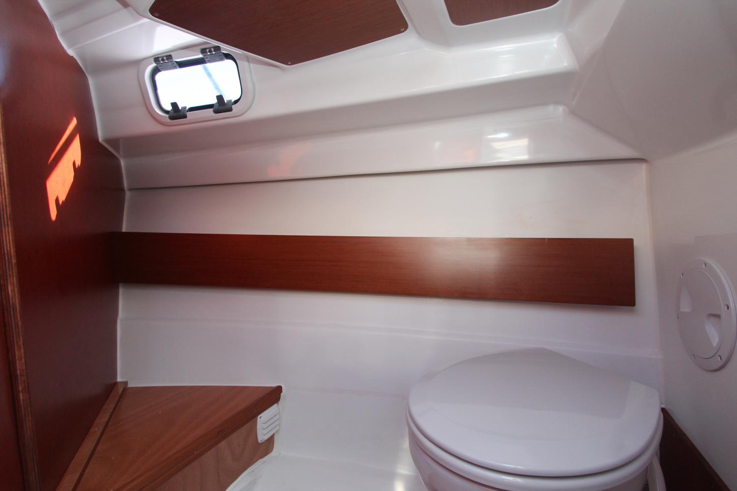 Монтаж оборудования и ПЛМ HONDA 115 на катер Beneteau Antares 6.80