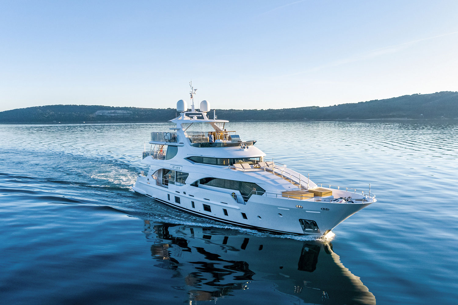 Экстерьер Benetti 108 Tradition Supreme <br/>M/Y "Varvara" 2017